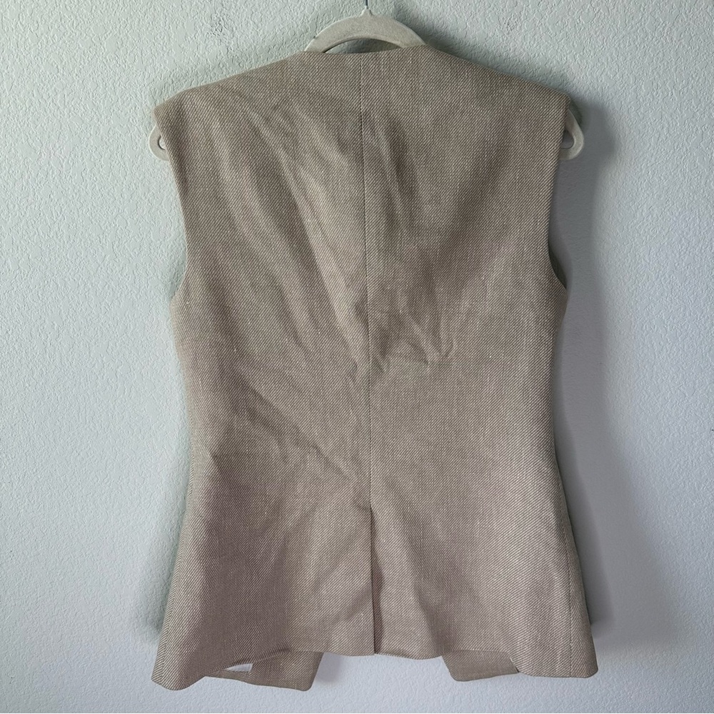 Veronica Beard Tamara Vest in Sandalwood
Melange SZ US 4 - Picture 8 of 8